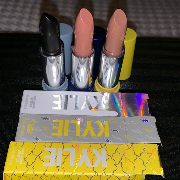 Kylie Cosmetics weather collection lipsticks! - Picture 3 of 3